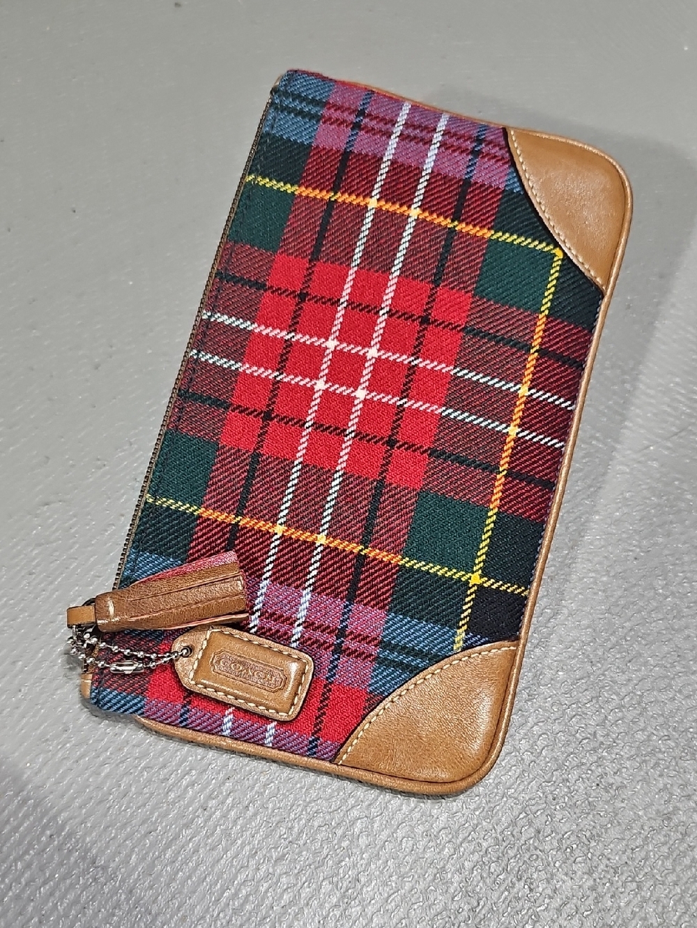 Coach EUC Tartan Plaid Wool Clutch Large Vintage Holiday NEVER USED